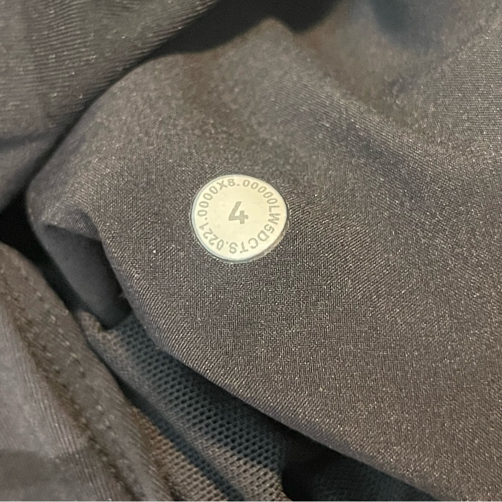 Lululemon Stretch High-Rise Jogger *Full Length size 4 Black Dark Gray Camo - Picture 12 of 16